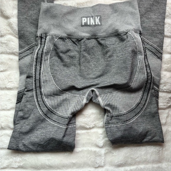 Victoria’s Secret PINK Leggings Bundle - Picture 11 of 14